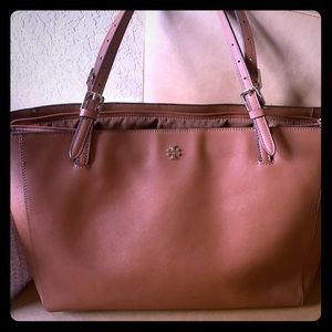 Tory Burch tote